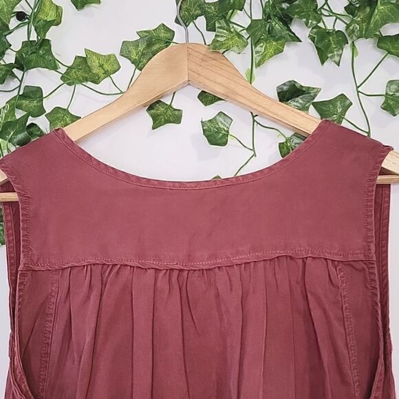 Velvet Heart. Beautiful Tank Tunic. Size Medium. EUC - Picture 5 of 10